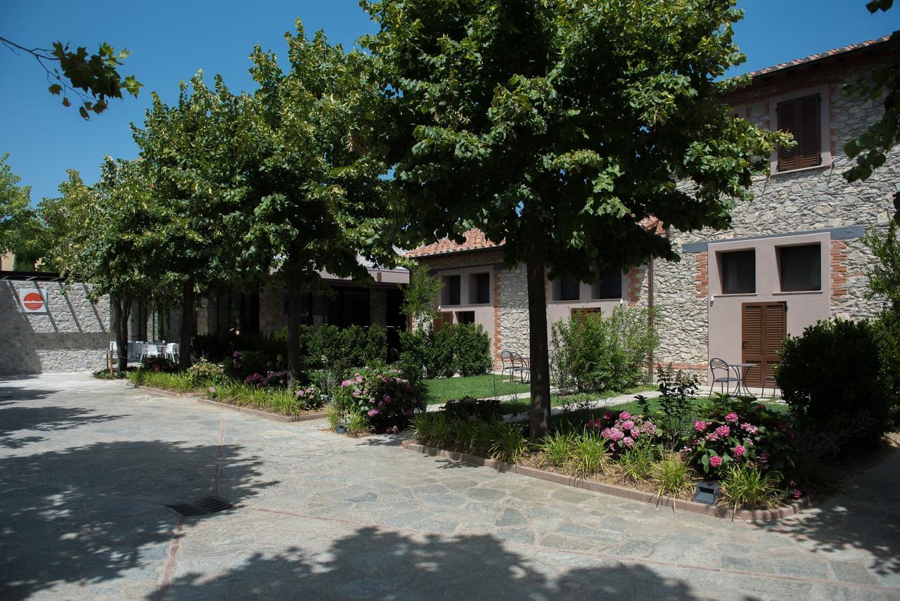 Isola Verde Resort Кастильоне-дель-Лаго Экстерьер фото